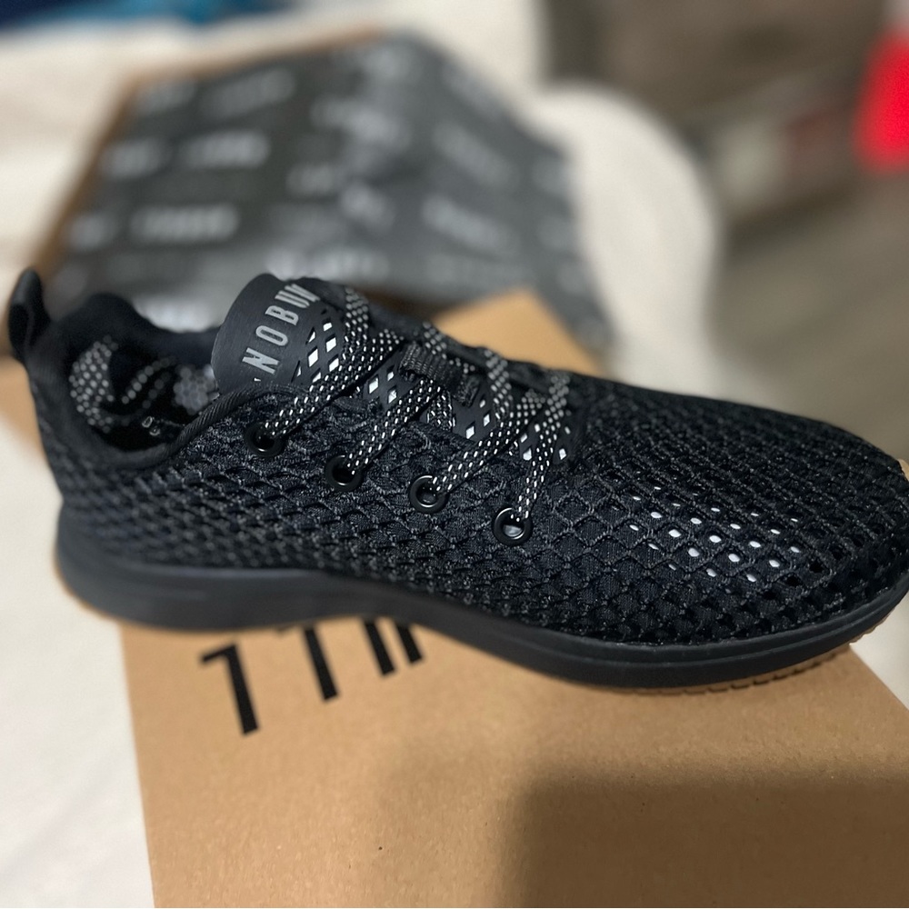 Never worn No Bull sneakers. Athletic mesh material!!!! Comes with box!!!!